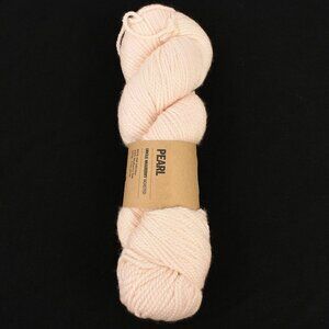 KRAEO Uncle Mulberry Worsted Yarn SW Merino Mulberry Silk Hand-Dyed Pearl